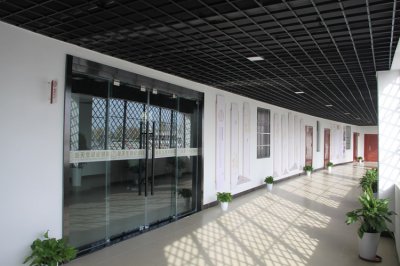 服務(wù)大廳內(nèi)景